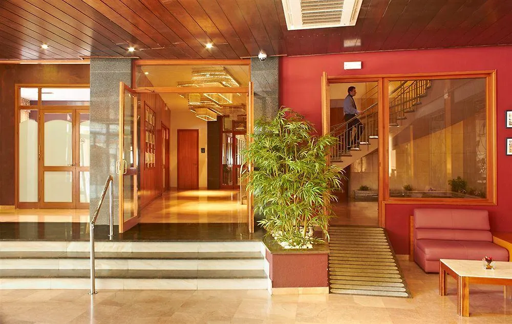 Hotel Lloret Santa Rosa By Pierre & Vacances Lloret de Mar