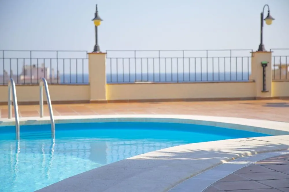 Hotel Lloret Santa Rosa By Pierre & Vacances Lloret de Mar