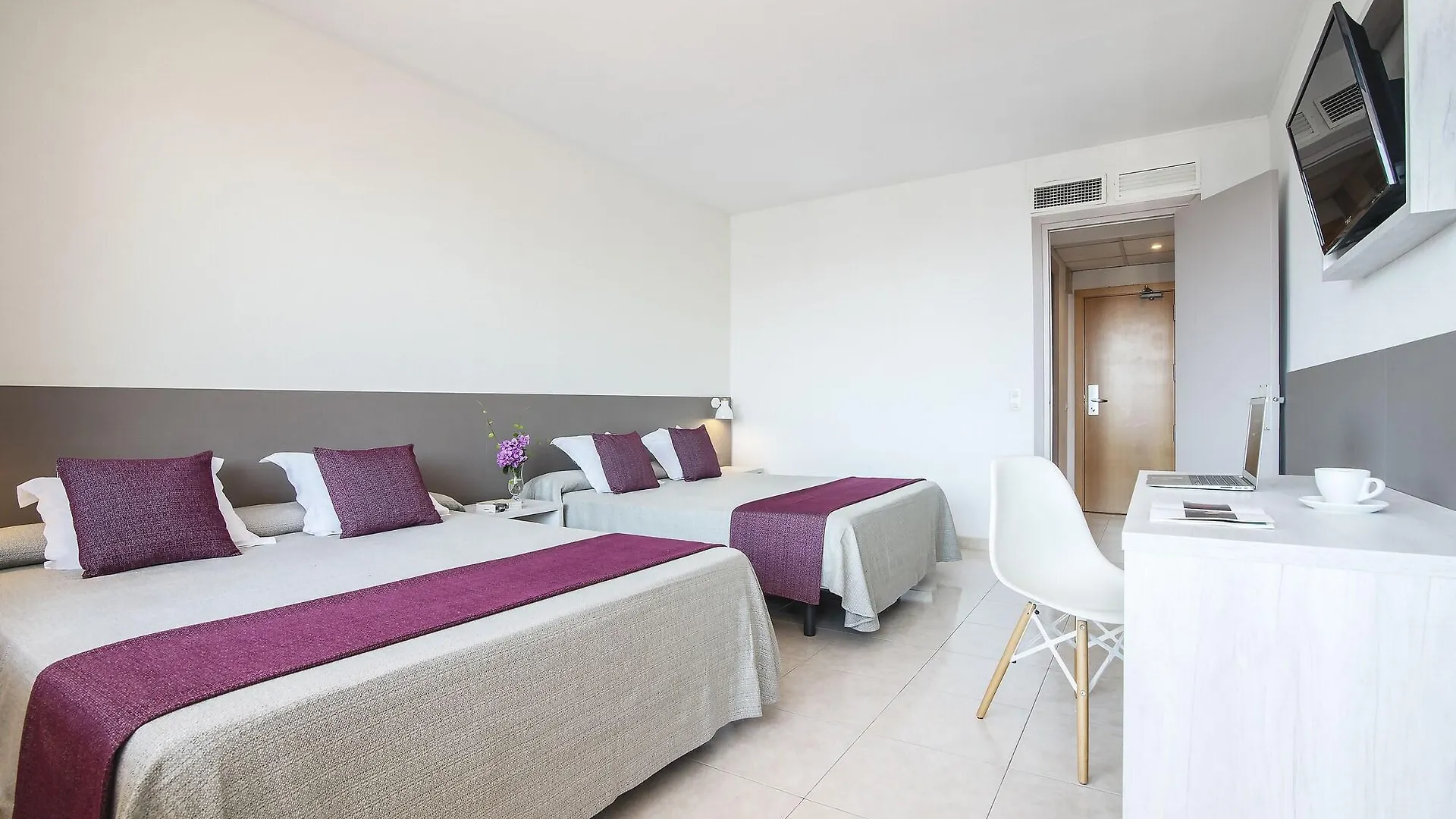 Hotel Lloret Santa Rosa By Pierre & Vacances Lloret de Mar