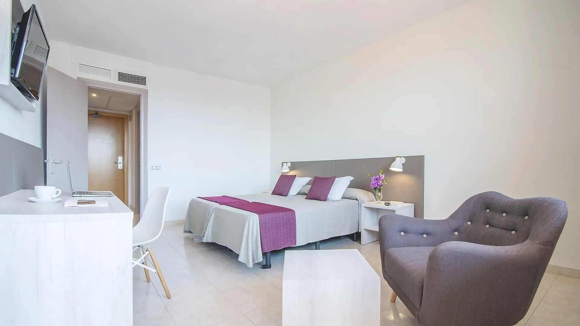 Hotel Lloret Santa Rosa By Pierre & Vacances Lloret de Mar